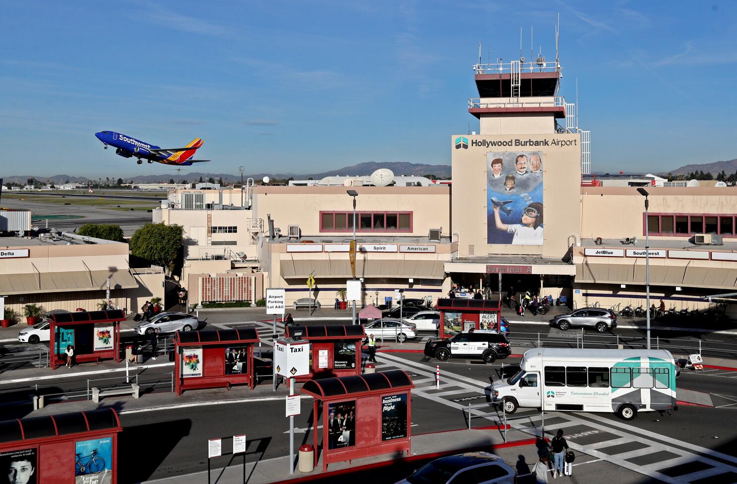 off-site parking Burbank Airport