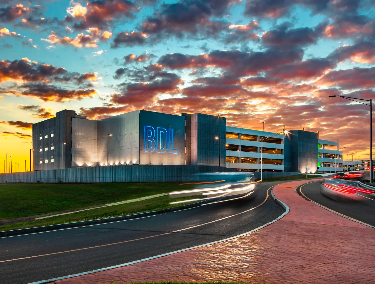 off-site parking Bradley Airport