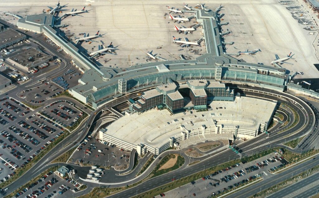 Toronto Airport Terminal 3