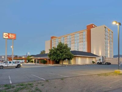 Best Western Plus Sparks-Reno Airport Parking