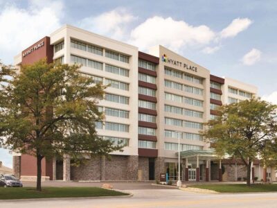 Hyatt Place Chicago O'Hare Airport Parking