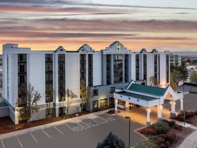 Hyatt Place Denver Airport Parking