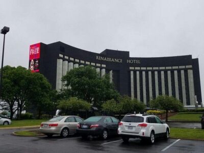 Renaissance St. Louis Airport Parking