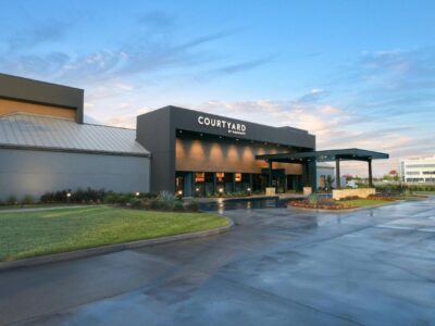 Courtyard by Marriott Dallas DFW Airport Parking