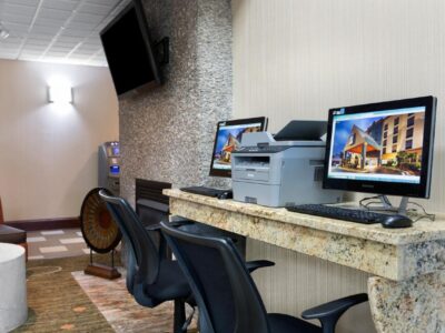 Sky Point Hotel & Suites Atlanta Airport Parking