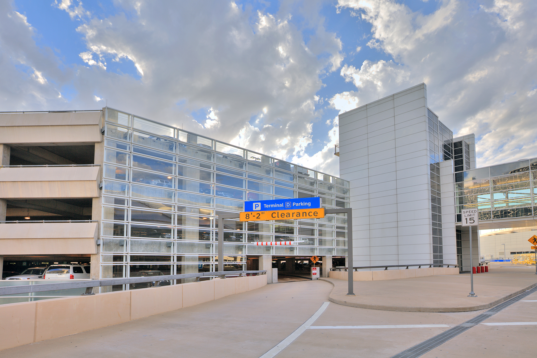 Terminal Parking DFW
