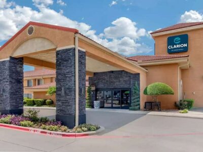 Clarion Inn & Suites DFW Airport Parking