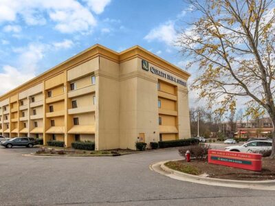 Quality Inn & Suites Raleigh Durham Airport Parking