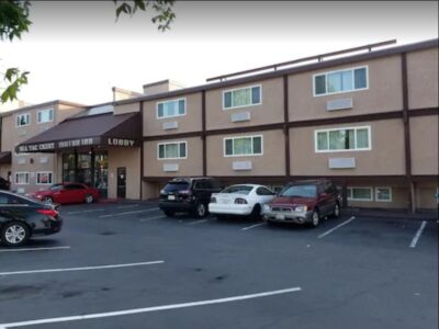 Sea-Tac Crest Motor Inn Airport Parking