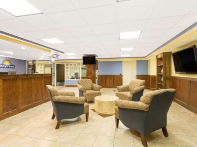 Days Inn RDU Airport Parking