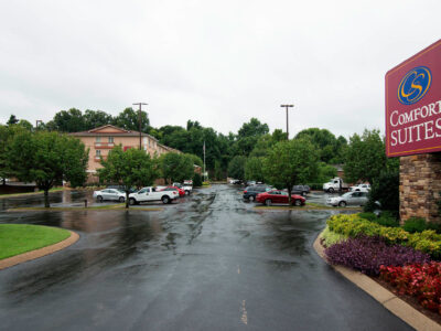 Comfort Suites Nashville Airport Parking