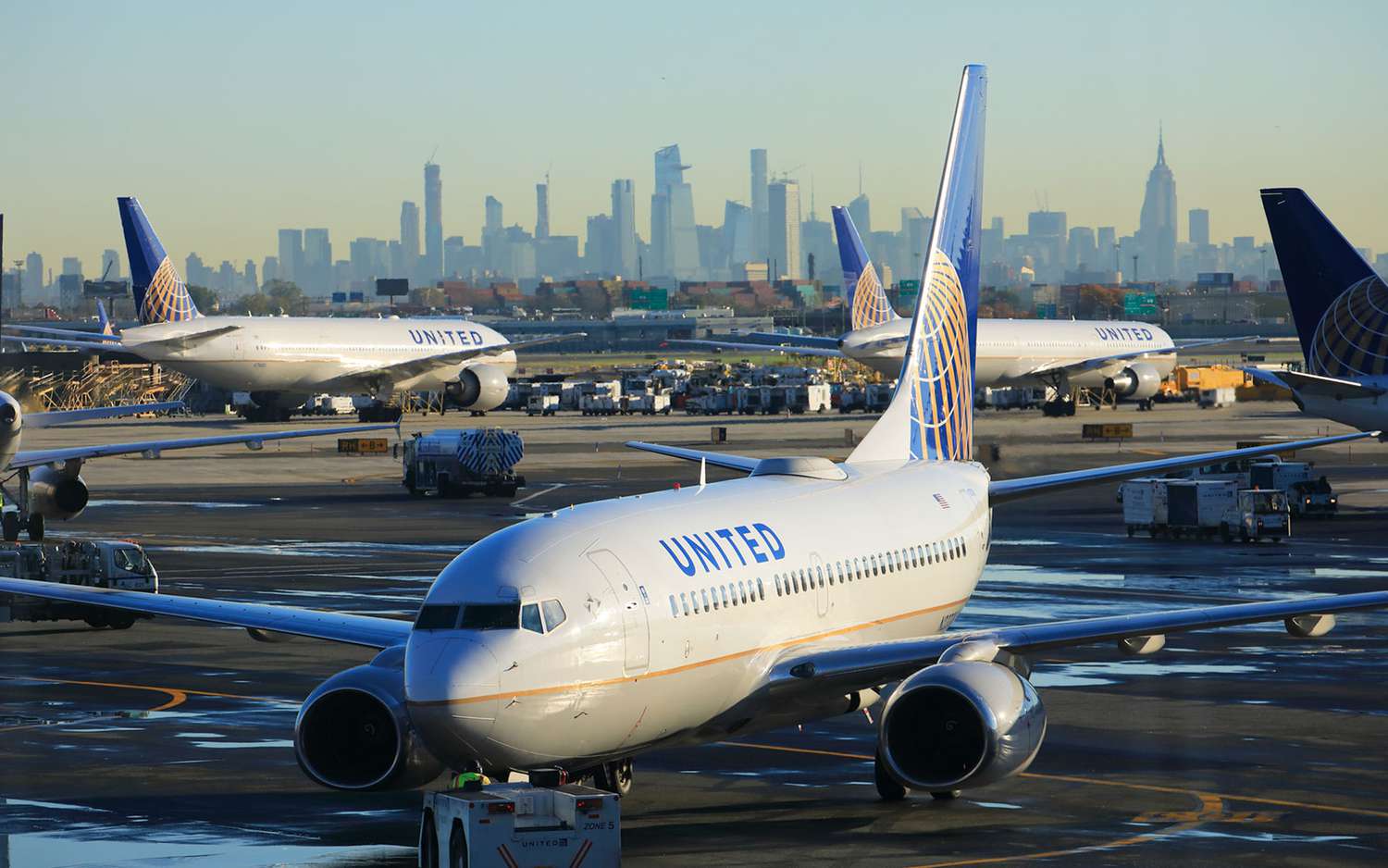 Newark Airport United Airlines Terminal Parking