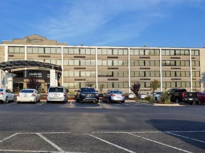 Radisson Hotel Charlotte Airport Parking