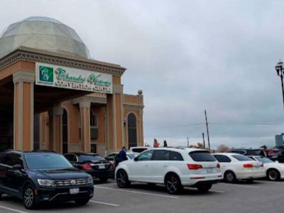 Chandni Victoria YYZ Airport Parking