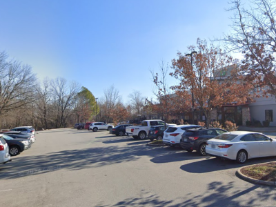 Holiday Inn Little Rock Airport Parking