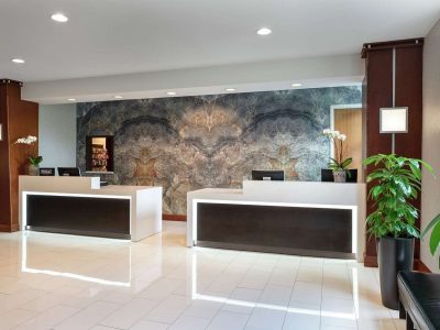 Parking at DoubleTree San Francisco Airport North Bayfront