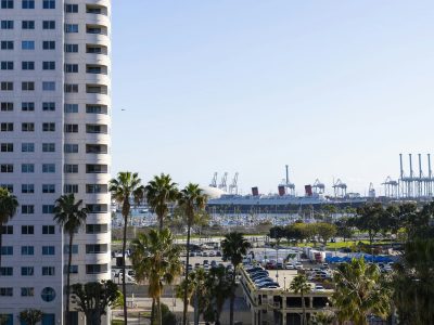 Courtyard Long Beach Garage Parking