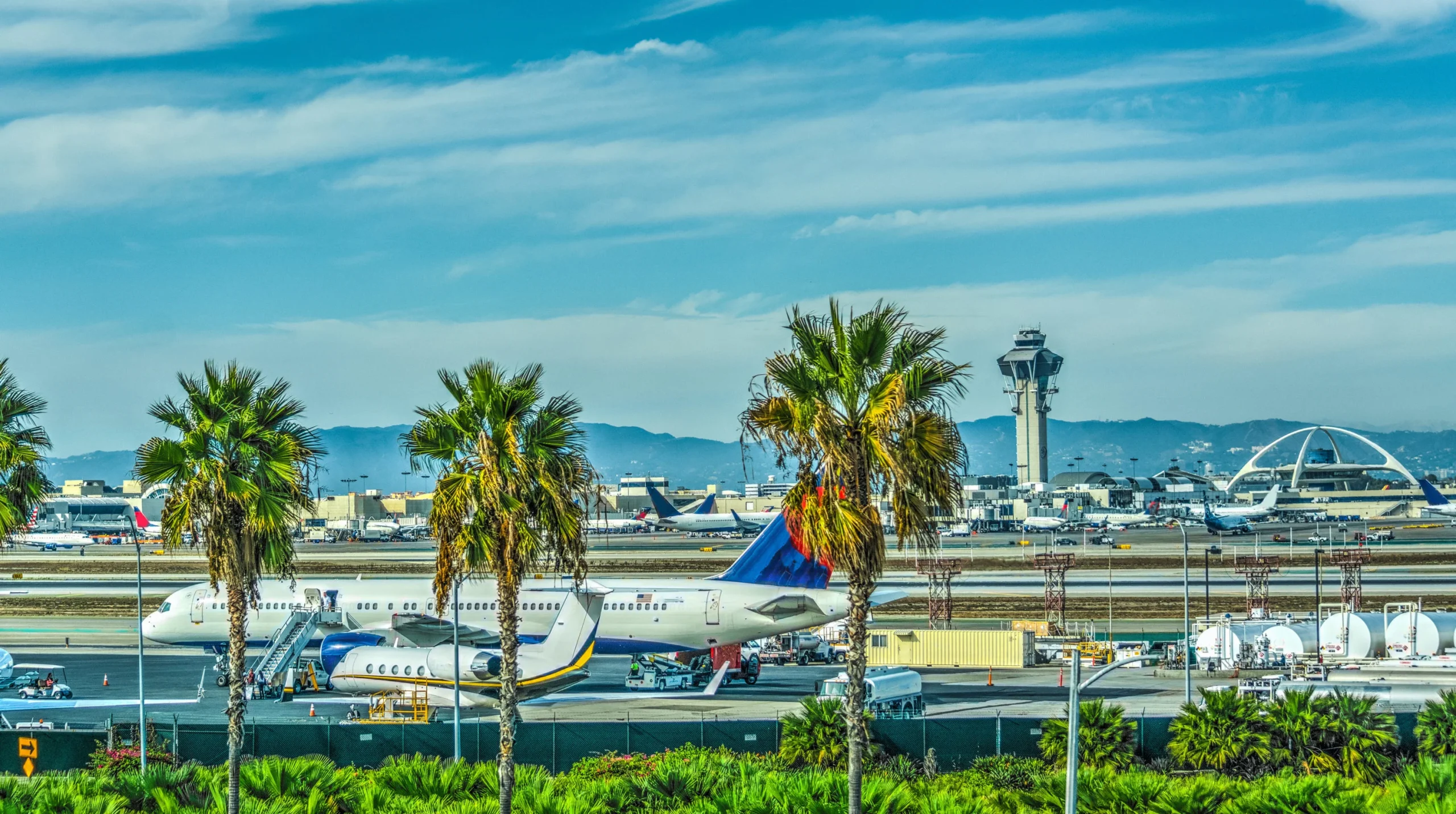 LAX Parking Promo Code – Get $7.00 Off with FLYLAX7