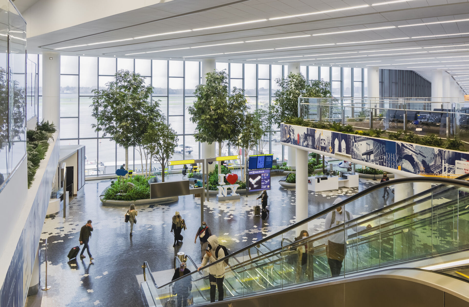LGA Airport Parking in 2026: The New Terminal C Garage, Skyrocketing Rates & Why Off-Site Is Winning