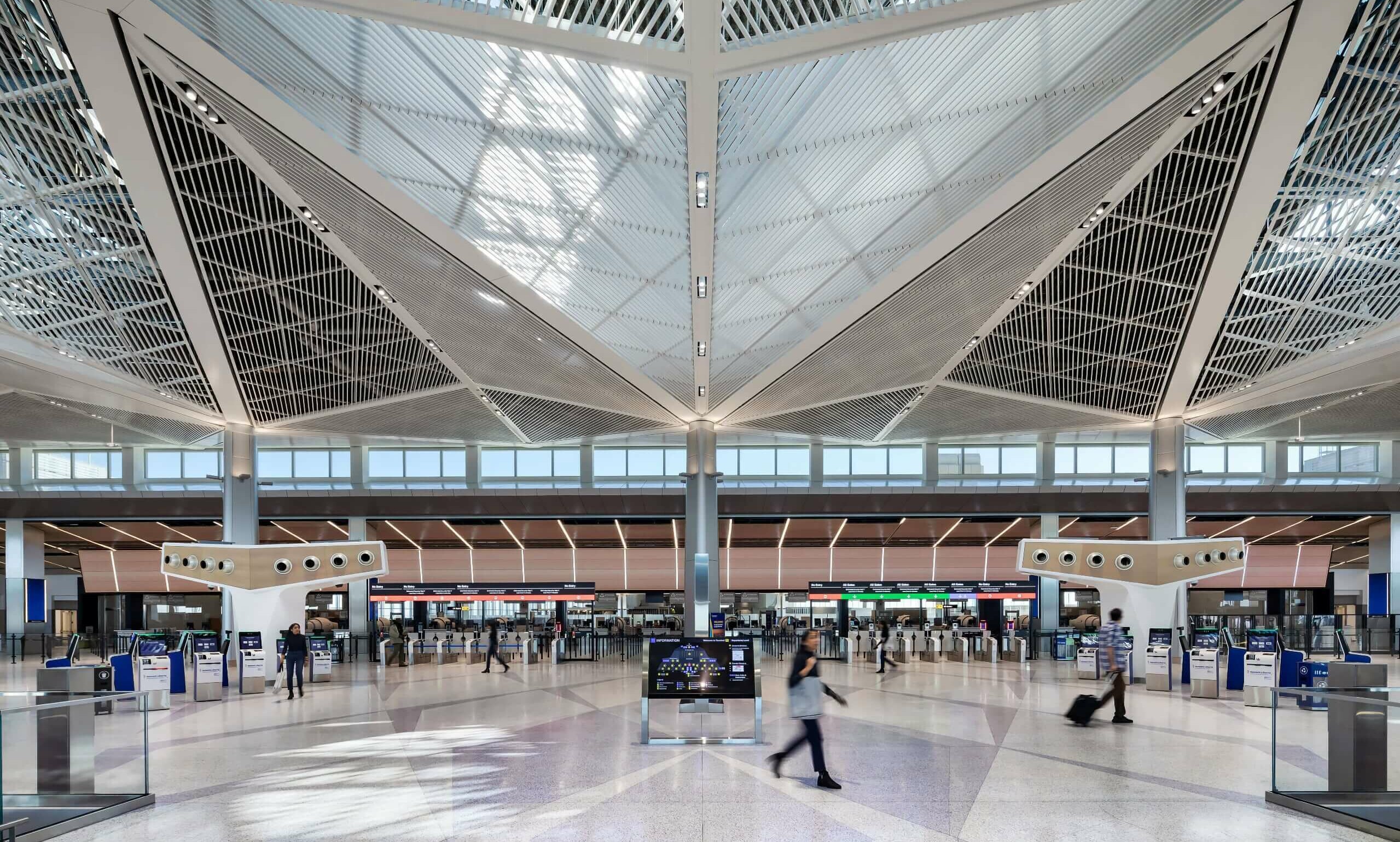 EWR Airport Parking 2026: New Terminal A Garage, Rate Hikes & Off-Site Savings