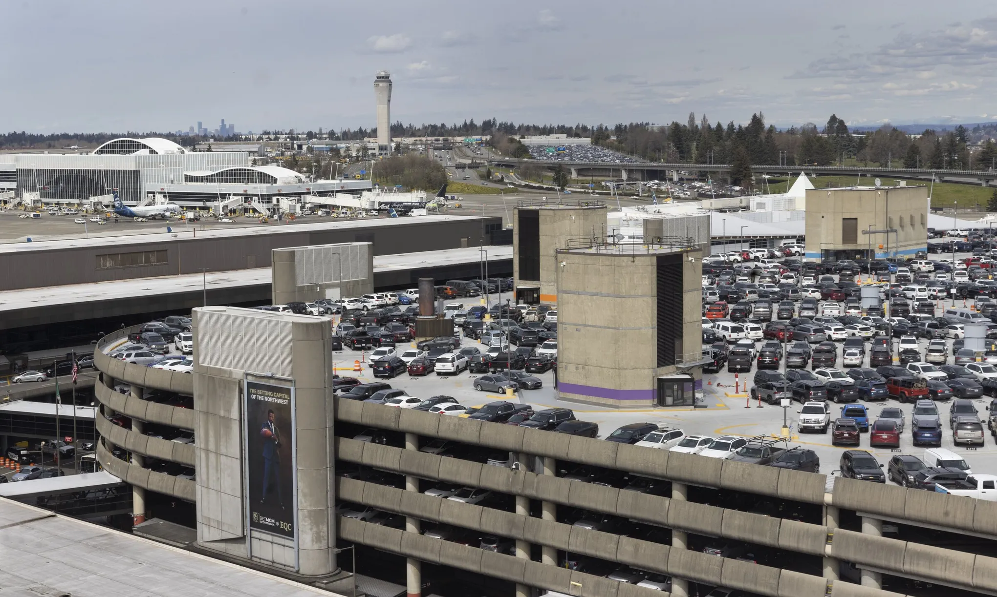 FLYSEA7: $7 Off Seattle Airport Parking Coupon – Save at 7+ Seatac Parking Lots