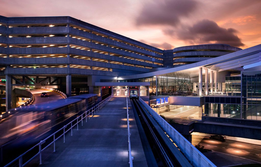 Tampa Airport Parking 2026: Expert Guide to Rates, Tips & Options (TPA)
