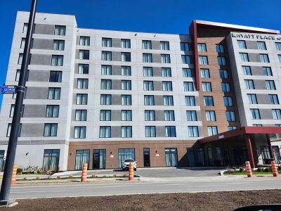 Hyatt Place Montreal Airport Parking