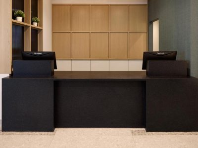 Hyatt Place Montreal Airport Parking