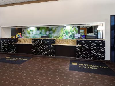 Wyndham Garden Detroit Metro Airport Parking