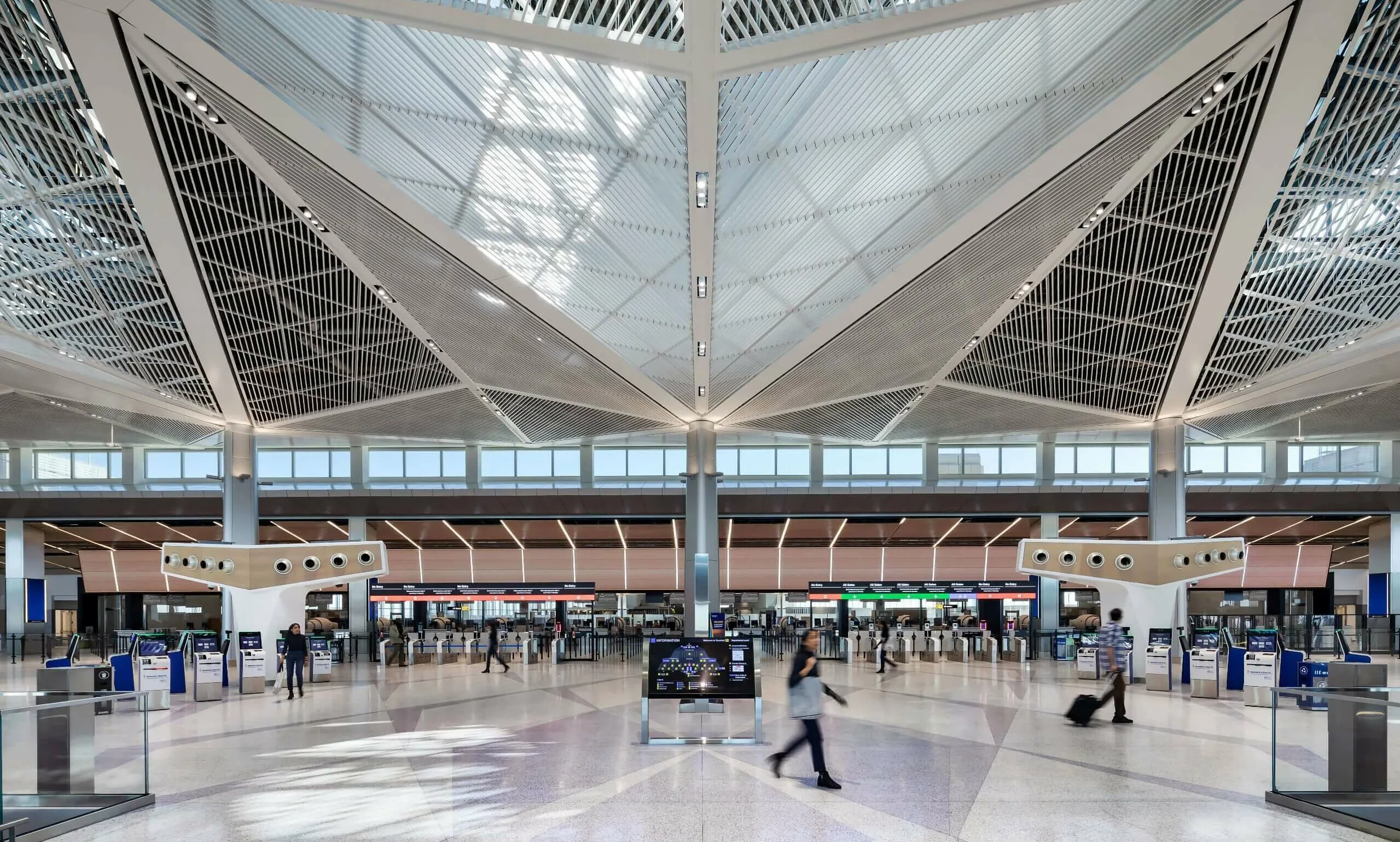 Newark Liberty: Cheap EWR Parking