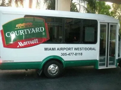 Courtyard by Marriott Miami Airport Parking
